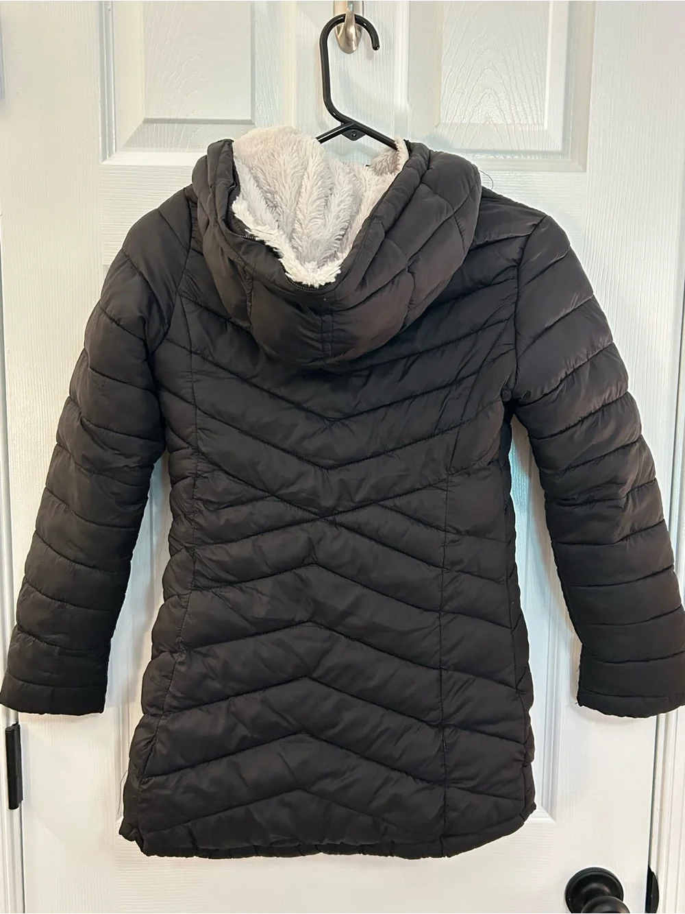 DKNY Sport Girls Black Sherpa Lined Hooded Puffer Coat Size 14/16